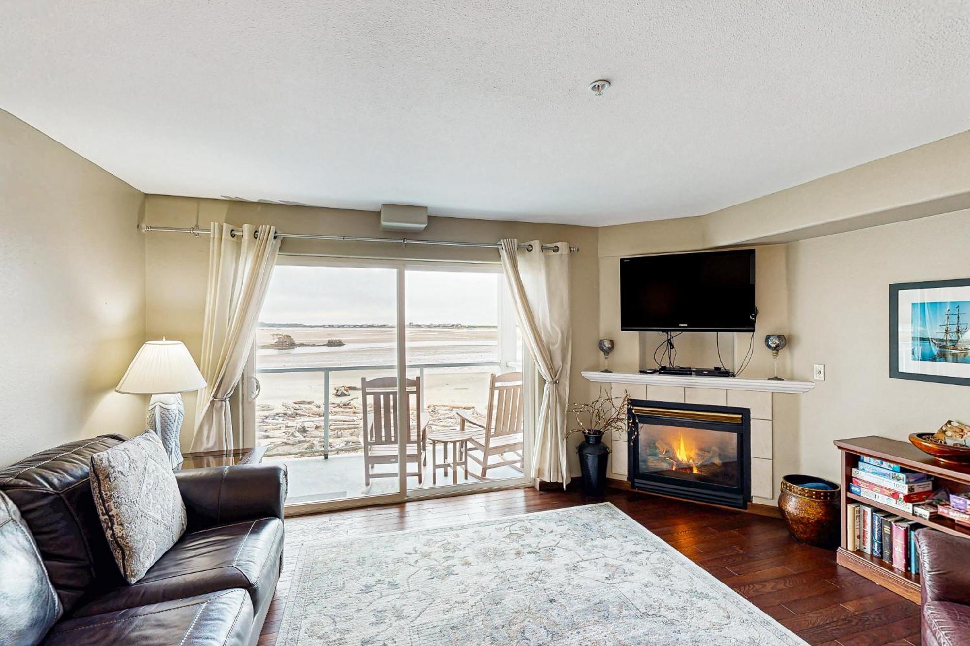 Waters Edge Apartment Salishan Beach ห้อง รูปภาพ