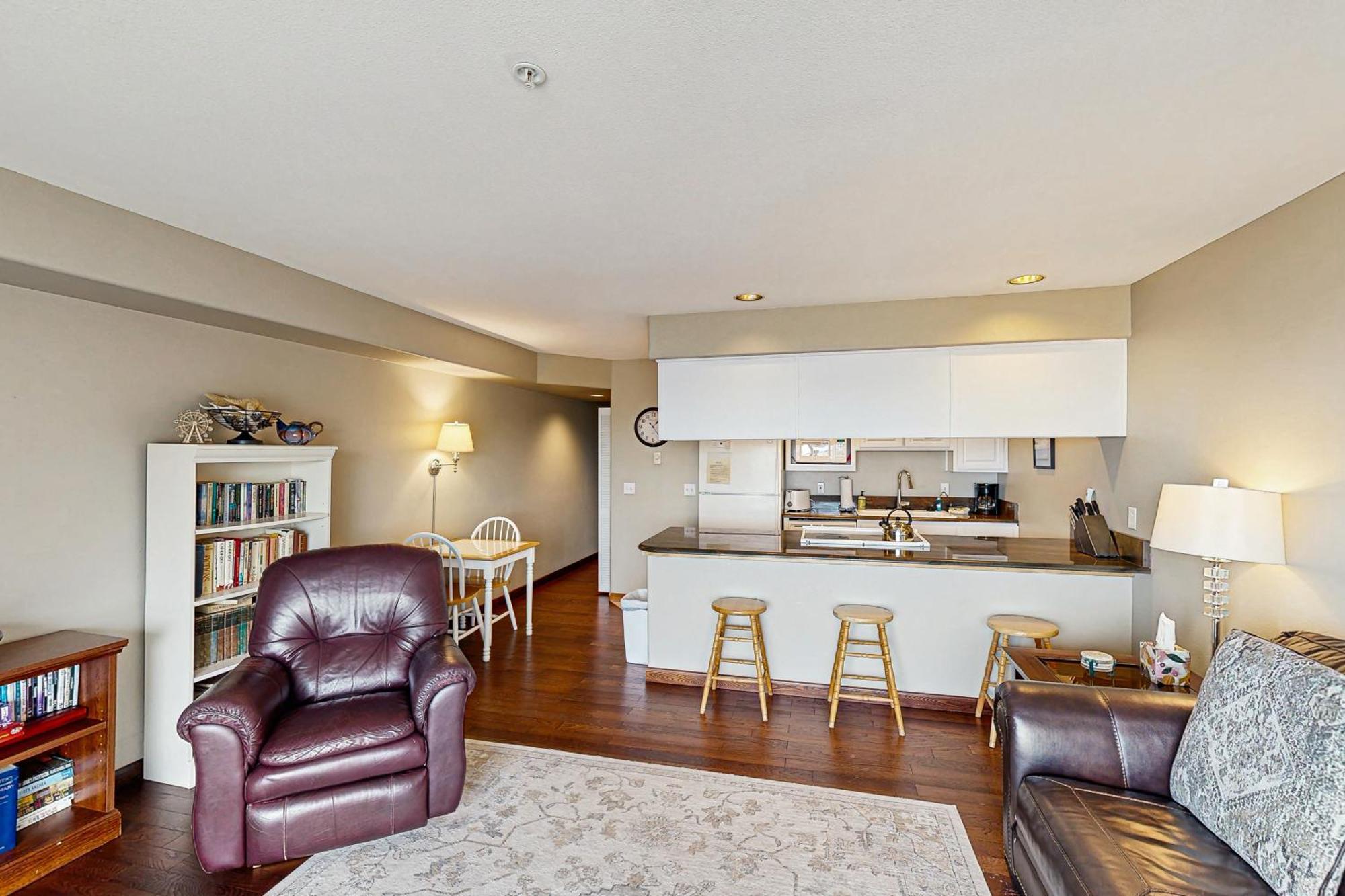Waters Edge Apartment Salishan Beach ห้อง รูปภาพ